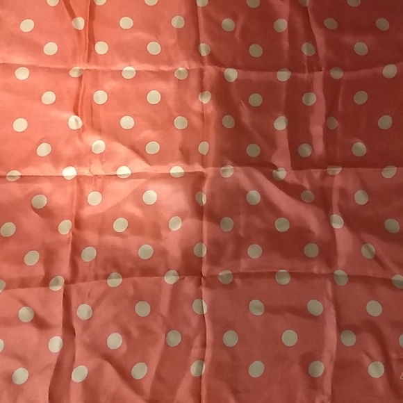 Echo square scarf - Picture 9 of 10